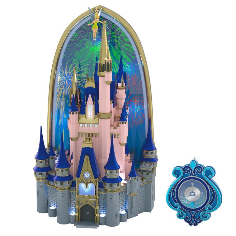 Magic-Kingdom-Cinderella-Castle-Tree-Topper_1QFM3413_01.jpg